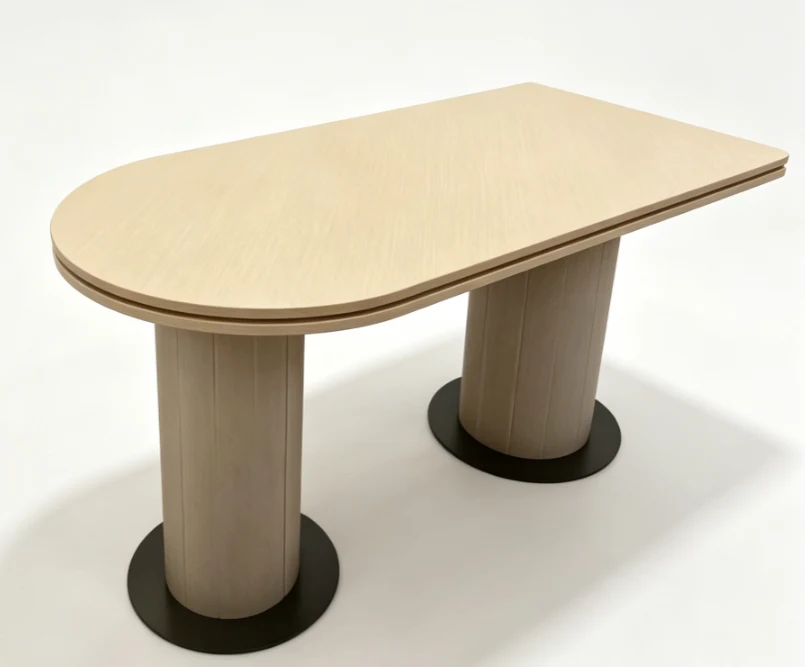 Oval occasional table